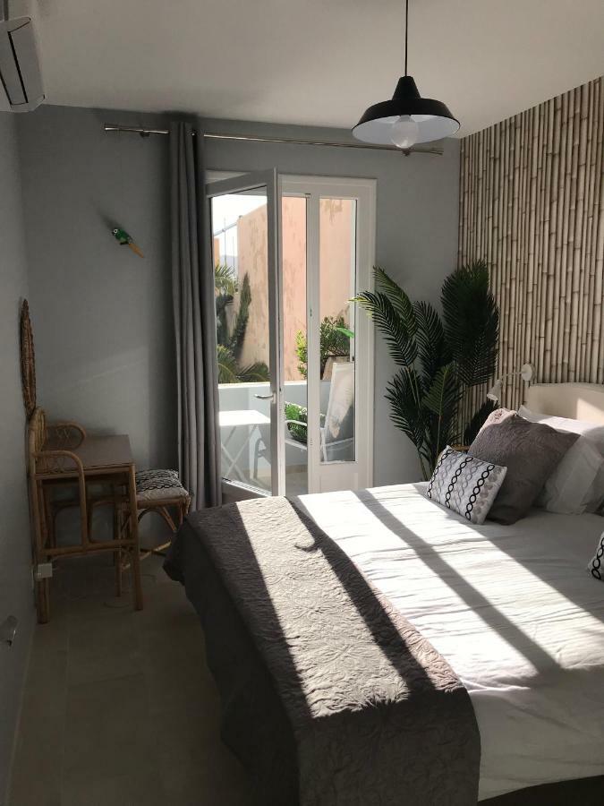 Appartement Plein Centre Saint Florent Face Au Port 外观 照片