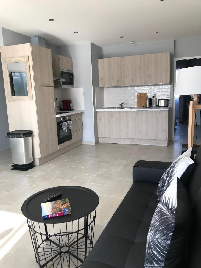 Appartement Plein Centre Saint Florent Face Au Port 外观 照片