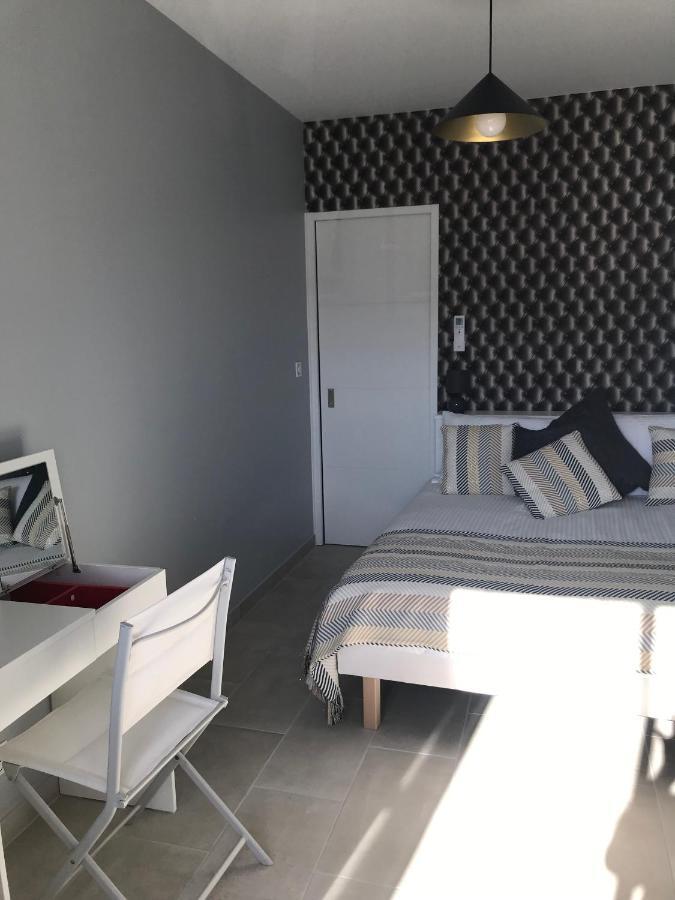 Appartement Plein Centre Saint Florent Face Au Port 外观 照片